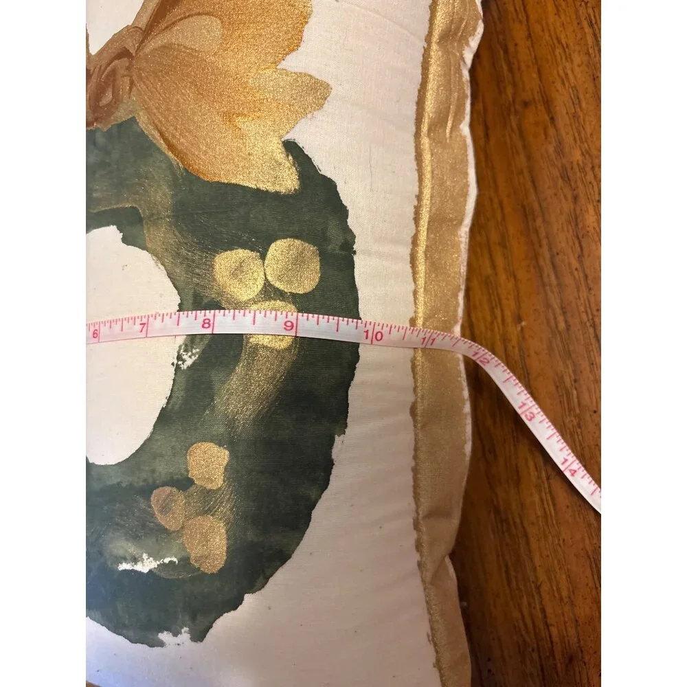 Handmade‎ Christmas Wreath Decorative Pillow With Gold Bow & Trim 12x16